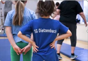 Mädchenturnen (6-8 Jahre) @ SG-Halle | Dietzenbach | Hessen | Deutschland